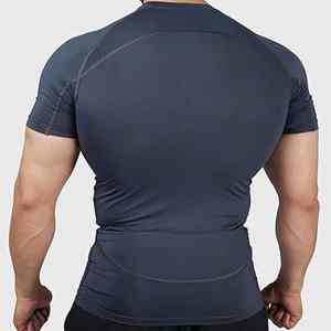 Camiseta de Compresión Deportiva para Hombre de Alto Rendimiento, Spandex/Poliéster, Sin Costuras, Transpirable, Diseño Personalizable para Entrenamiento - Product Image 2