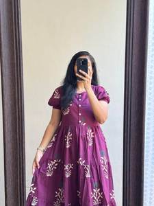 ชุดฤดูร้อนที่สวยงามด้วยภาพพิมพ์ของผ้าฝ้ายบริสุทธิ์และนุ่มอุดมไปด้วย - Product Image 4