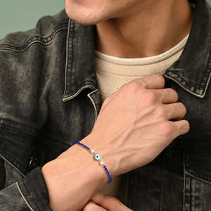 Pulsera de Amuleto Religioso Chapado en Oro con Ojo Turco Plateado y Roli Chawal para Hermanos Bhai, con Perlas y Diamantes, Regalo Perfecto - Product Image 3