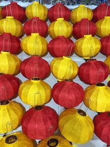 Colorful Silk <b>Lanterns</b> Decorate Homes, Festivals and Restaurants / Hot Selling Silk <b>Lanterns</b> From Viet Nam For Exporting - Product Image 3