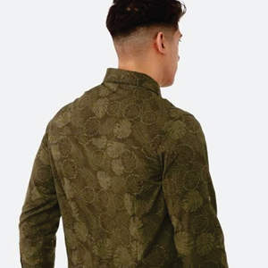 Ropa de compresión transpirable de alta calidad, camisas de algodón para hombres, botones bordados con estampado 3D personalizado, camisa informal para hombres al aire libre - Product Image 5