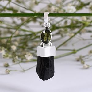 Piedra preciosa natural moldavita colgante hecho a mano 925 plata esterlina oro amarillo símbolo cristiano venta al por mayor joyería regalo para ella - Product Image 6