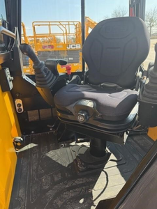 รถตักล้อยาง JCB 1CX มือหนึ่ง/มือสอง คุณภาพเชื่อถือได้ ออกแบบมาเพื่อการใช้งานระยะยาว เครื่องยนต์ไฟฟ้าทรงพลัง ปั๊ม Bosch ให้การทำงานราบรื่น - Product Image 5