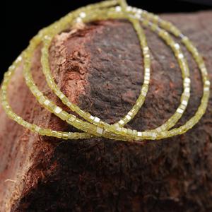 Perles de pierre jaune lustre, forme cubique, 4 mm, 15 carats, fabrication de bijoux, facettées, pour la fabrication de colliers, certifiées par un tiers - Product Image 2