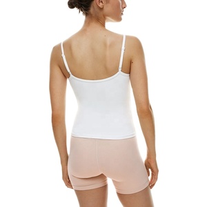 Vente en gros Chemise à bretelles spaghetti ajustable, confortable et coupe ajustée, débardeurs d'été, débardeur en coton et spandex pour femmes, 2025 - Product Image 1