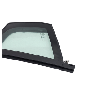 VETRO POSTERIORE SINISTRO FISSO DACIA Sandero Serie 822311887R (21>) - Product Image 5
