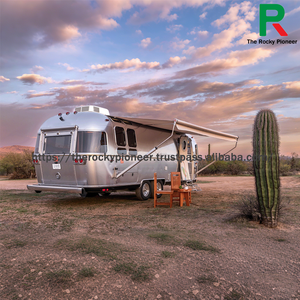 OBM en Chine : Caravane de voyage (camper) en alliage d'aluminium, une célébration de 28 pieds du design américain avec une trappe arrière - Product Image 2