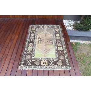 Vintage Rug, 3.1x4.7 ft Turkish Rug, <b>Brown</b> Green Bordered <b>Wool</b> Rug - Product Image 1