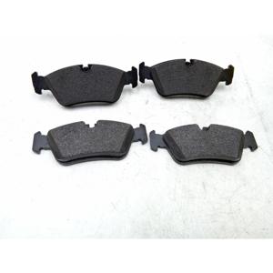 บีเอ็มดับเบิลยู ซีรีส์ 3 อี 90 ซีดาน(05>08) ผ้าเบรก 2393501 เบนซิน - Product Image 2