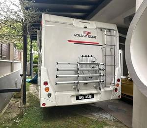 รถบ้านเคลื่อนที่แบบออฟโรด 4x4 ทันสมัย คุณภาพดี สำหรับการตั้งแคมป์และการใช้งานกับรถบรรทุก บ้านเคลื่อนที่กลางแจ้ง - Product Image 3