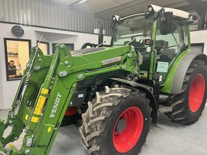 NOUVEAU 2024 FENDT 211 VARIO TRACTOR - Product Image 4