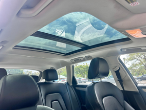 Audi A4 Avant 2.0T Quattro Premium Plus Usado en Buen Estado - Product Image 4