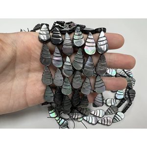 Cuentas Sueltas de Coral y Madreperla - Forma Ovalada en Espiral Blanca para la Elaboración de Joyas - Product Image 4