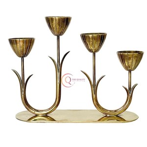 Nouveau design Candélabre en laiton doré Décoration de mariage Pot à bougie unique fait à la main pour accessoires d'éclairage Chandelier - Product Image 3