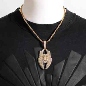 สร้อยคอจี้แมงมุมเงินแท้ 925 สไตล์ฮิปฮอปสุดหรูสำหรับผู้ชาย ประดับเพชรโมอิสซาไนต์แบบไมโครเพฟ ชุบทอง 14K ชุบโรเดียม ทรงบาแก็ตต์ ระยิบระยับ - Product Image 3