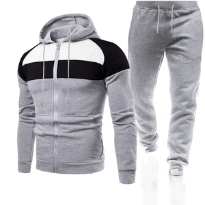 2025 algodón poliéster ropa deportiva chándal venta al por mayor chándal de diseño personalizado para hombres Sudadera con capucha de gran tamaño y pantalones holgados chándal - Product Image 1