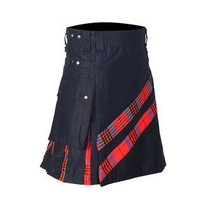 Kilt Utilitario Híbrido de Algodón Negro y Tartán Wallace para Hombre con Tirantes Ajustables y Bolsillos Tipo Cargo - Product Image 2