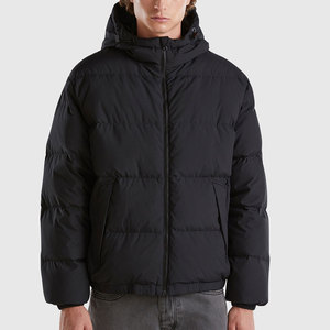 Chaquetas Acolchadas de Lona para Hombre de Primera Calidad Hechas en Pakistán, Diseño Personalizado OEM/ODM al por Mayor - Product Image 1