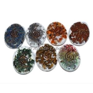 Symbole carré en obsidienne noire artisanale en pierre semi-précieuse indienne sur les cabochons cœur en orgonite - Product Image 2