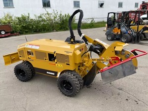 Broyeur de souches diesel RG80-R avec engrenage moteur, surveillance à distance, garantie de 2 ans, haute efficacité pour le traitement du bois en foresterie - Product Image 3