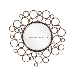 Vente en gros de miroir mural moderne vintage en fer forgé, petit cadre, décoration en métal pour la maison, les affaires et les hôtels depuis l'Inde - Product Image 1