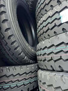 Nouveau pneu radial de remplacement pour camion lourd 155/70R13 à bande de roulement profonde pour usage commercial et de transport - Product Image 1