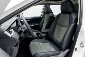 รถยนต์มือสองรับรองคุณภาพ ไมล์น้อย/กม./ชม. (9.7) สีขาวสะอาดสวย ปี 2024 TYT - RAV4 Adventure Plus เครื่องยนต์ 2.0 ลิตร 4 สูบ ขับเคลื่อนล้อหน้า SUV - Product Image 3