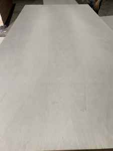 Contreplaqué commercial de conception moderne 2,7 mm-18 mm Placage de bois Bintangor/Okoume/Peuplier Normes d'émission de formaldéhyde E2 1 an - Product Image 2