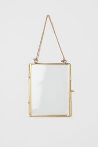 Decorative <b>metal</b> glass <b>photo</b> <b>frame</b> with premium handmade craftsmanship and artistic appeal for beautiful home decor - Product Image 6