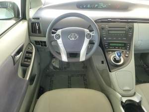 Toyota Prius 2014 - Product Image 2