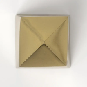 Escultura de Piedra Hecha a Mano para Automóvil, Diseño Moderno, Decoración Premium para Sala de Estar y Jardín, Hecho en India - Product Image 2