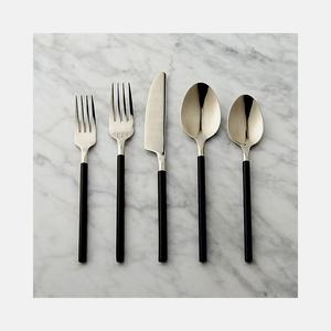 Ensemble de couverts en acier inoxydable de style occidental fantaisie plaqué or rose, ensemble de vaisselle de designer - Product Image 3