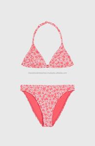 Ensemble de bikini floral personnalisé pour filles, col halter, maillot de bain pour jeunes, deux pièces, tissu en spandex doux, logo frontal, impression par sublimation - Product Image 4