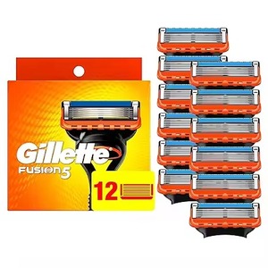 Gillette Fusion5 Mens Razor Blade Recambios, Lubrastrip para un afeitado más cómodo, 12 unidades - Product Image 1