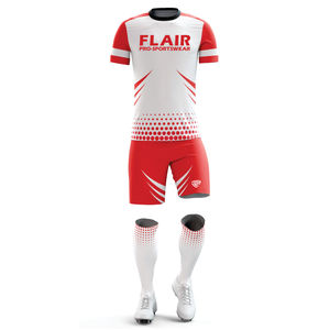 Ensemble de maillots de football personnalisés de haute qualité pour hommes Kits de football à la mode avec impression par sublimation OEM Style supérieur avec logo nominatif - Product Image 6