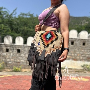 Nuevo bolso de mano con manta con sillín con estilo occidental Real hecho a mano azteca multicolor cuero con cuentas Correa borla bolsos cruzados - Product Image 1