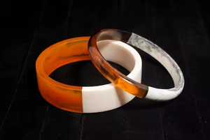 Ensemble de bracelets en résine écologique de qualité supérieure, faits à la main et peints à la main, bijoux de mode, bracelets de forme vintage - Product Image 2