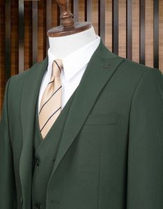 65% Polyester 35% Viscose vert foncé hommes costume avec gilet avec cravate Beige moderne Slim Fit tenue élégante pour les mariages affaires - Product Image 2