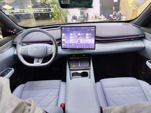 2026 520Lite Edición Eléctrica Pura SUV Compacto con Tracción Trasera, Sin Accidentes y Listo para Usar - Product Image 4