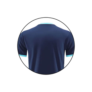 Conjunto de uniforme de equipo de voleibol de poliéster de alta calidad 100 por ciento con tela transpirable y diseño Atlético flexible - Product Image 4