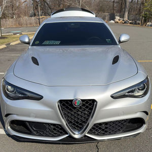 Alfa Romeo Giulia Quadrifoglio 2018 d'occasion en bon état, 505 ch, V6 biturbo, freins en céramique carbone, non modifiée - Product Image 1