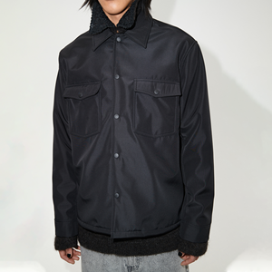 เสื้อโค้ทขนแกะสีดำสำหรับฤดูหนาวผ้าคอปกตั้งตกแต่งโลโก้ตามสั่ง - Product Image 3