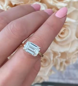 Délicat 2 carats laboratoire cultivé taille émeraude diamant Solitaire bague de fiançailles classique promesse de mariée bijoux fins pour la fête de mariage - Product Image 2