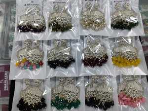 Boucles d'oreilles indiennes traditionnelles pour femmes Vintage couleur or perles perles boucles d'oreilles bijoux - Product Image 3