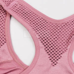 Sujetador deportivo de mujer de color personalizado de último estilo Sujetador deportivo transpirable de tela suave de calidad superior - Product Image 4
