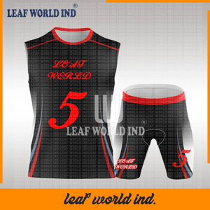Ensemble de maillots de compression sublimés personnalisés pour l'entraînement d'équipe de flag football 7v7, uniformes de football 7v7 en gros - Product Image 2