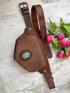 Riñonera Vintage con estilo Unisex, cinturones de bolsillo de cuero Real con juegos de viaje, cinturones de bolsillo de cadera con piedra, características Unisex - Product Image 5