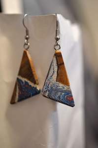 ACCESSOIRES Boucles d'oreilles en forme de cœur en résine noir blanc feuille d'or Boucles d'oreilles pendantes en résine de bois carré rond géométrique - Product Image 2