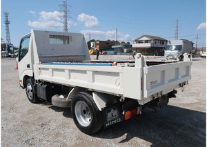 Camion Hino Dutro 2022 à vendre, conduite à droite, châssis R16 durable, capacités de transport robustes, état de marche parfait à 100% - Product Image 5