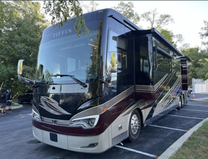 รถบ้านมือสอง ปี 2022 ยี่ห้อ T_i_f_f_i_n รุ่น ALL_E_GRO BUS 45 ยานยนต์หรู มาตรฐานไอเสีย EURO 5 พร้อมส่ง - Product Image 1